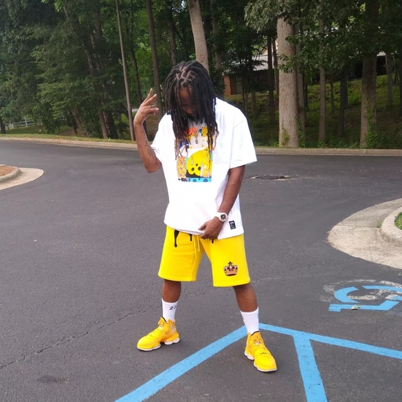 Meet your Posher, Lee - Picture 3 of 4